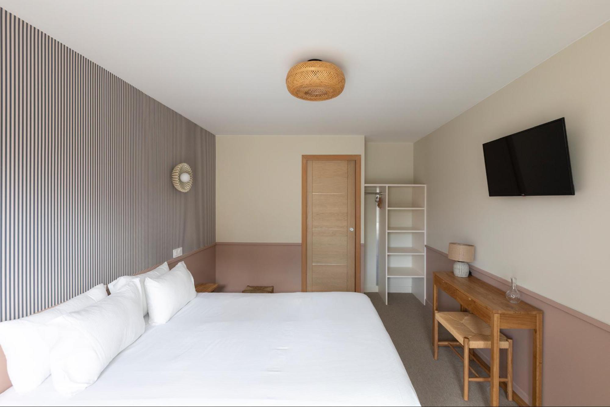 Hotel Bellevue Brehat Luaran gambar